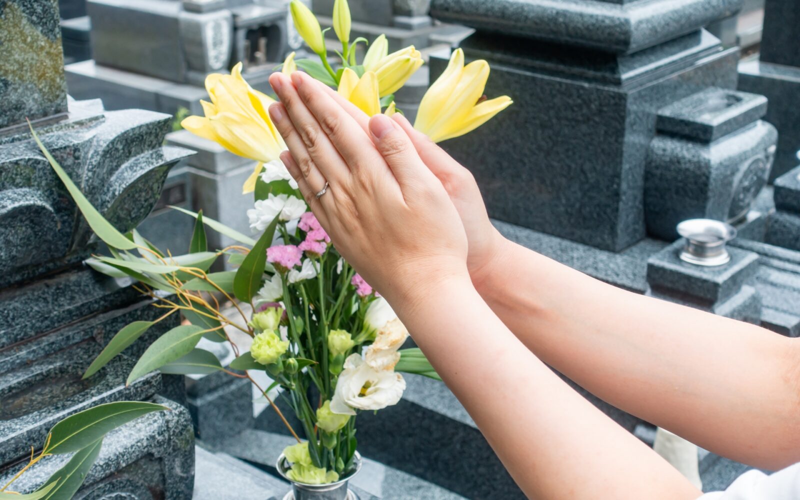承継者がいるかどうかで分かれます